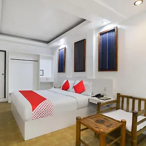 Hotel Oyo 472 Poleng